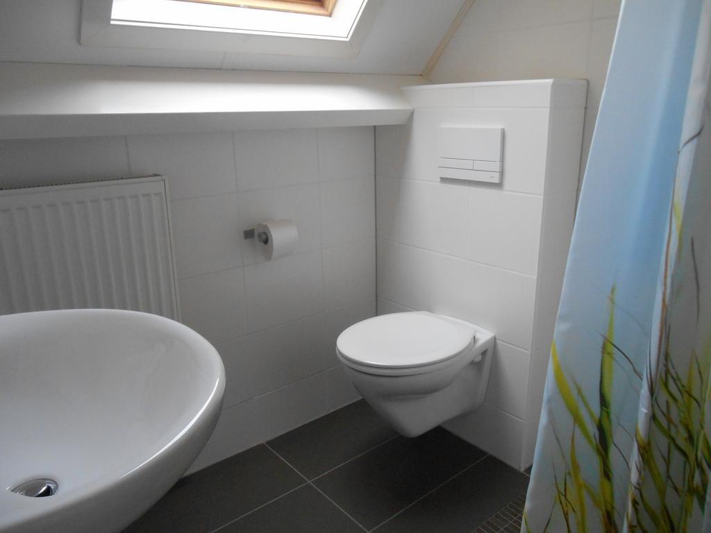 Bij En Boom Bed & Breakfast Drachten Bilik gambar
